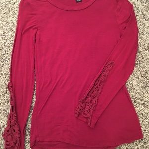 Lace sleeve long sleeve